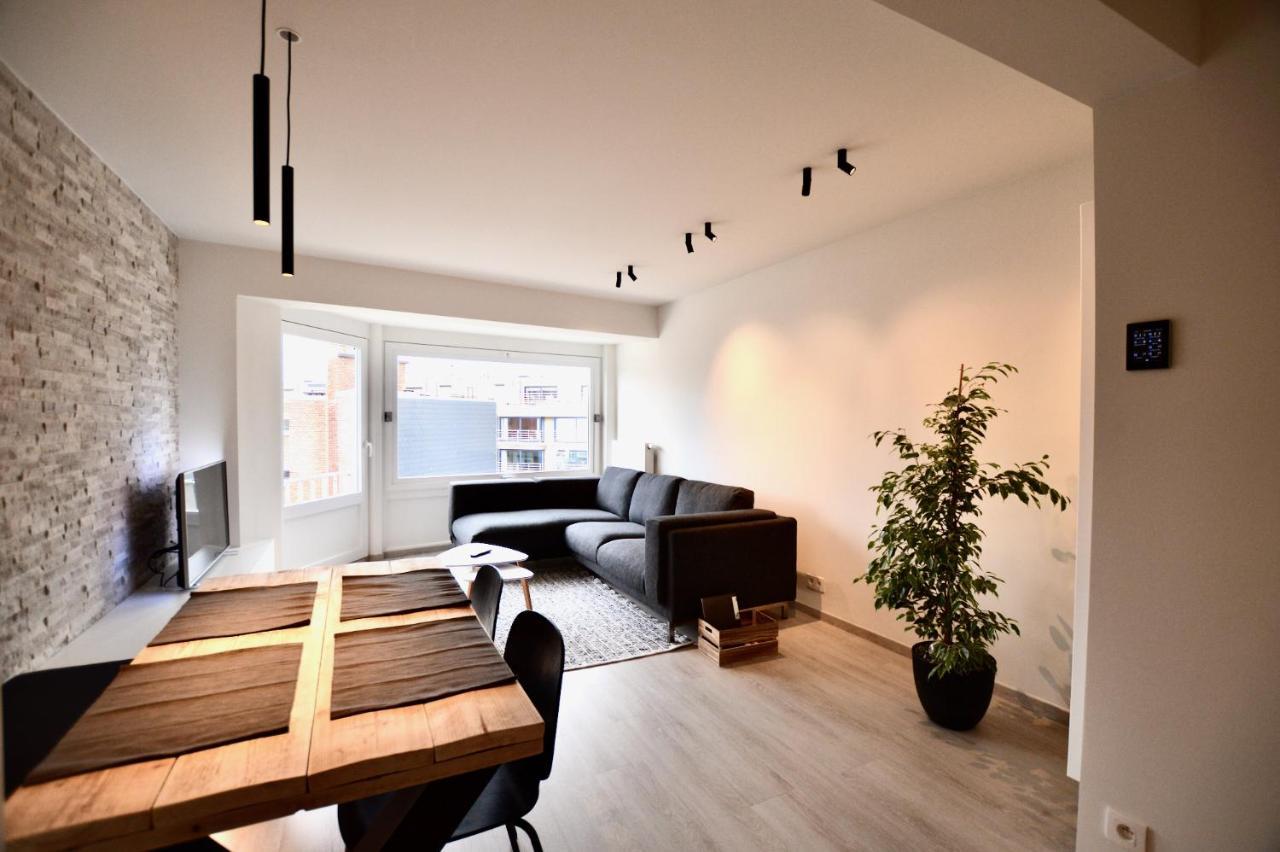 Ruim En Lichtrijk Appartement Op 100M Van Zee Te Koksijde Exteriér fotografie