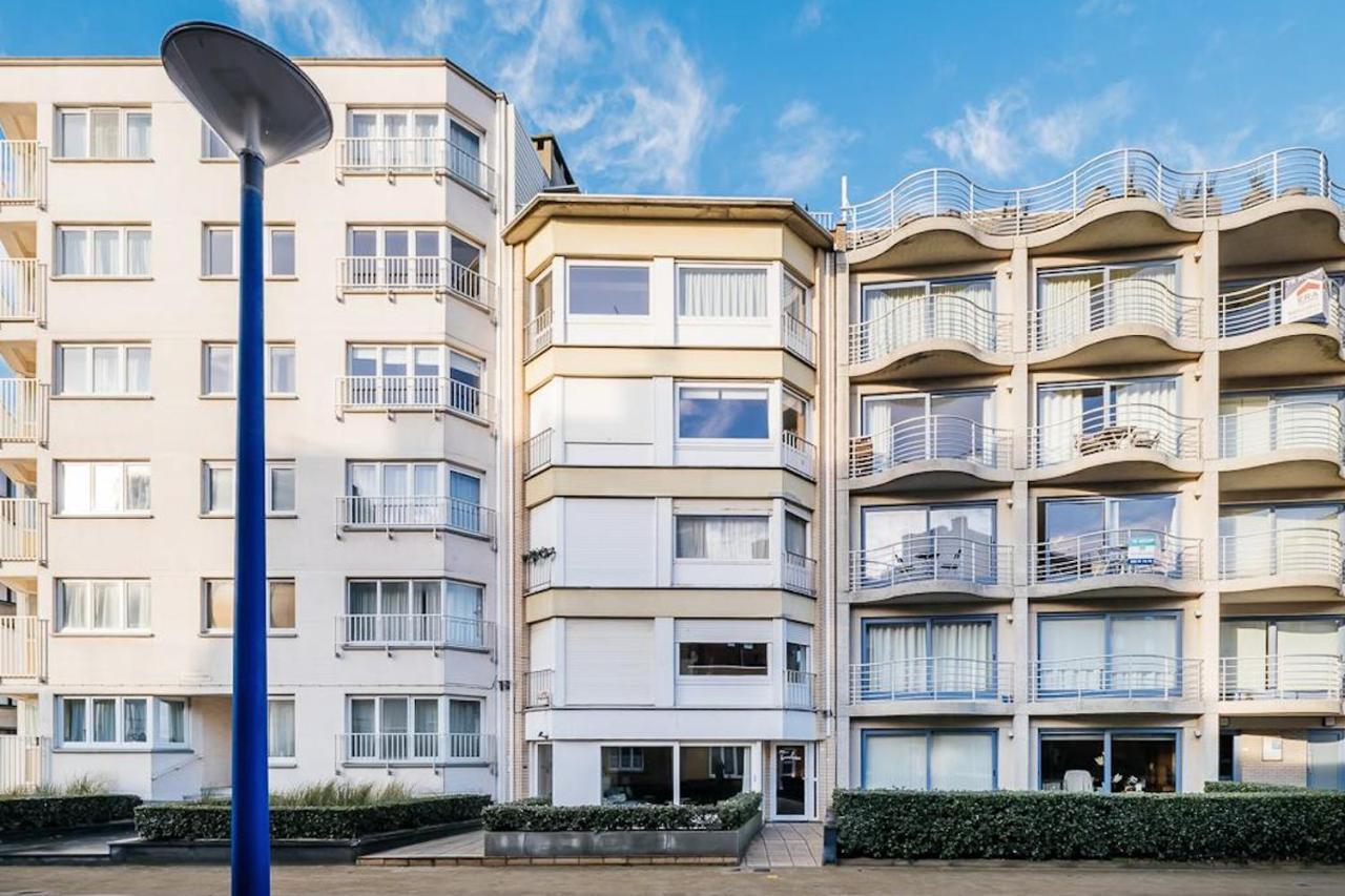 Ruim En Lichtrijk Appartement Op 100M Van Zee Te Koksijde Exteriér fotografie